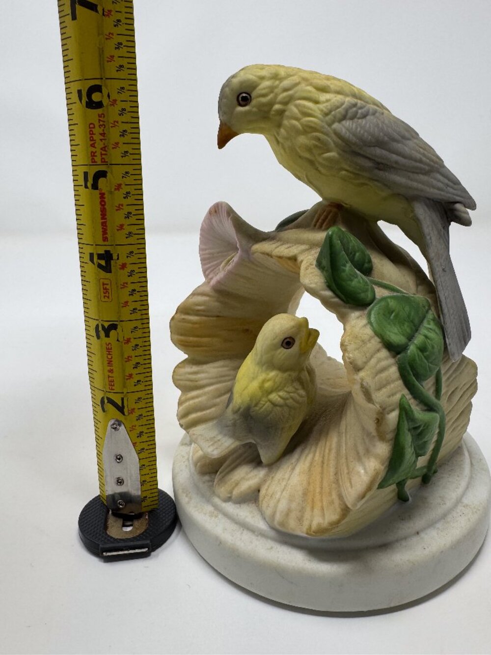 Vintage Yellow Canary Bird Figurine Floral Arch Cottage Decor Statue - Picture 5 of 5
